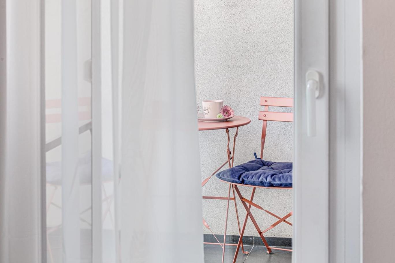 Ari Rose Apartment With Cozy Balcony Арад Екстериор снимка